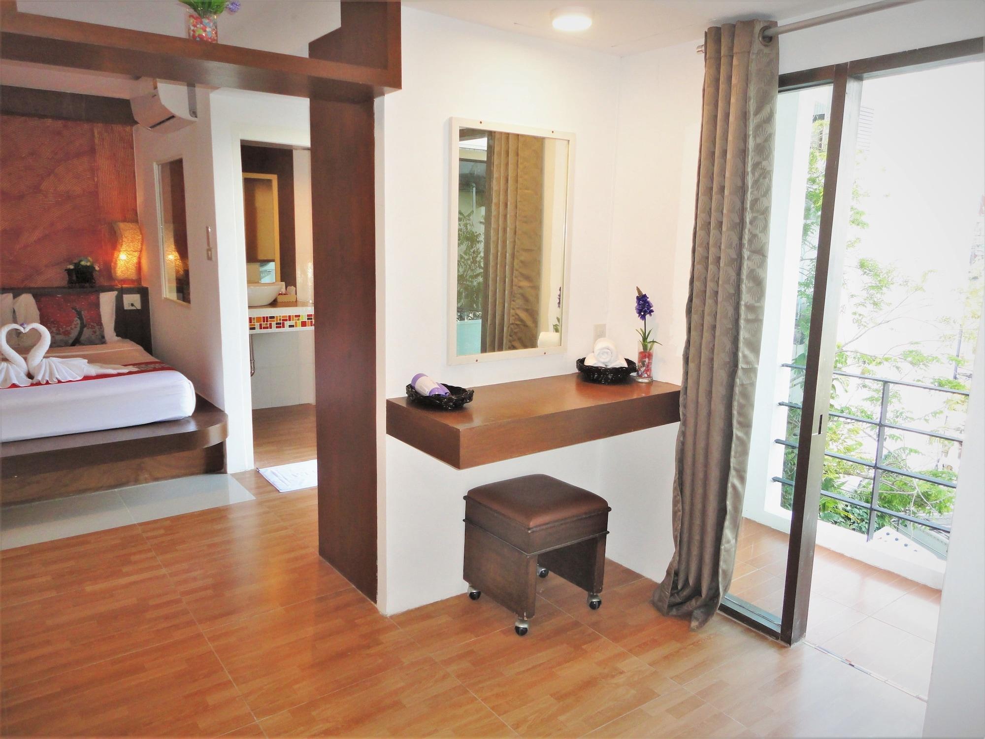 La Moon At Phuket - Sha Extra Plus Exterior photo
