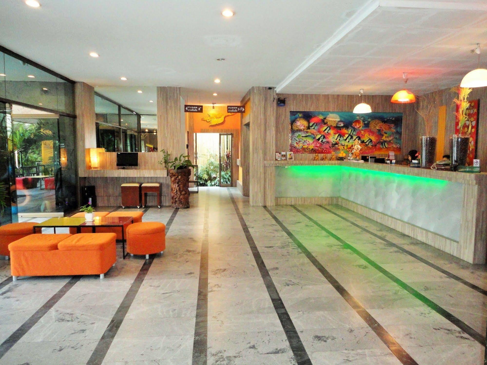 La Moon At Phuket - Sha Extra Plus Exterior photo